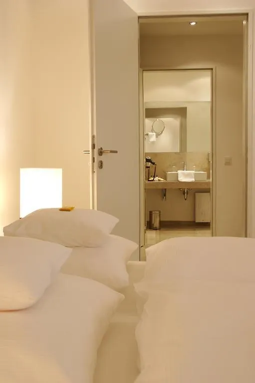 ****  Burns Art & Culture Hotel Düsseldorf Tyskland