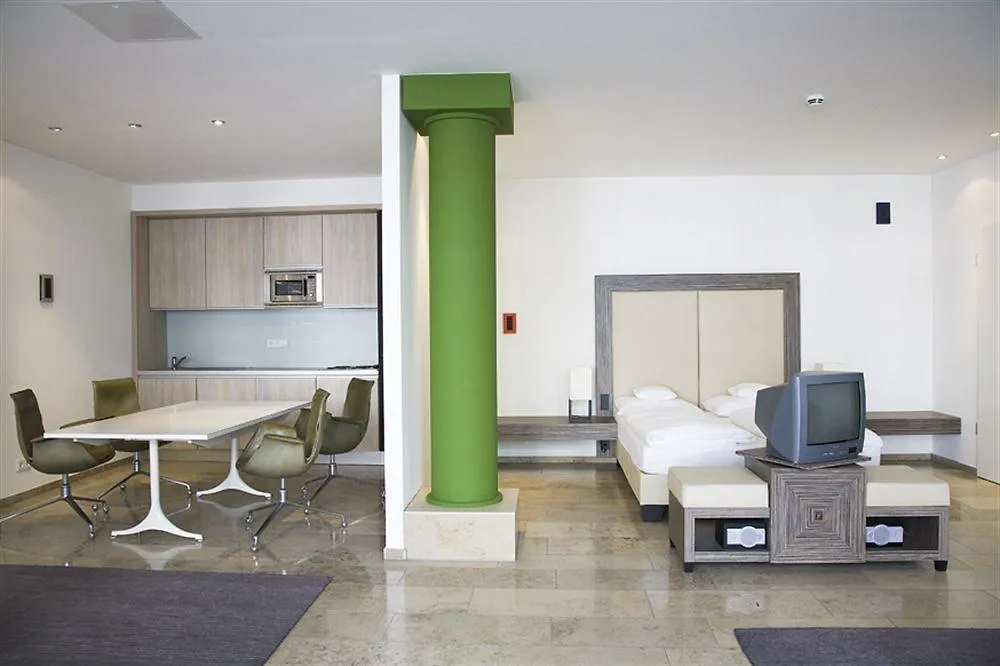 Burns Art & Culture Hotel Düsseldorf Tyskland