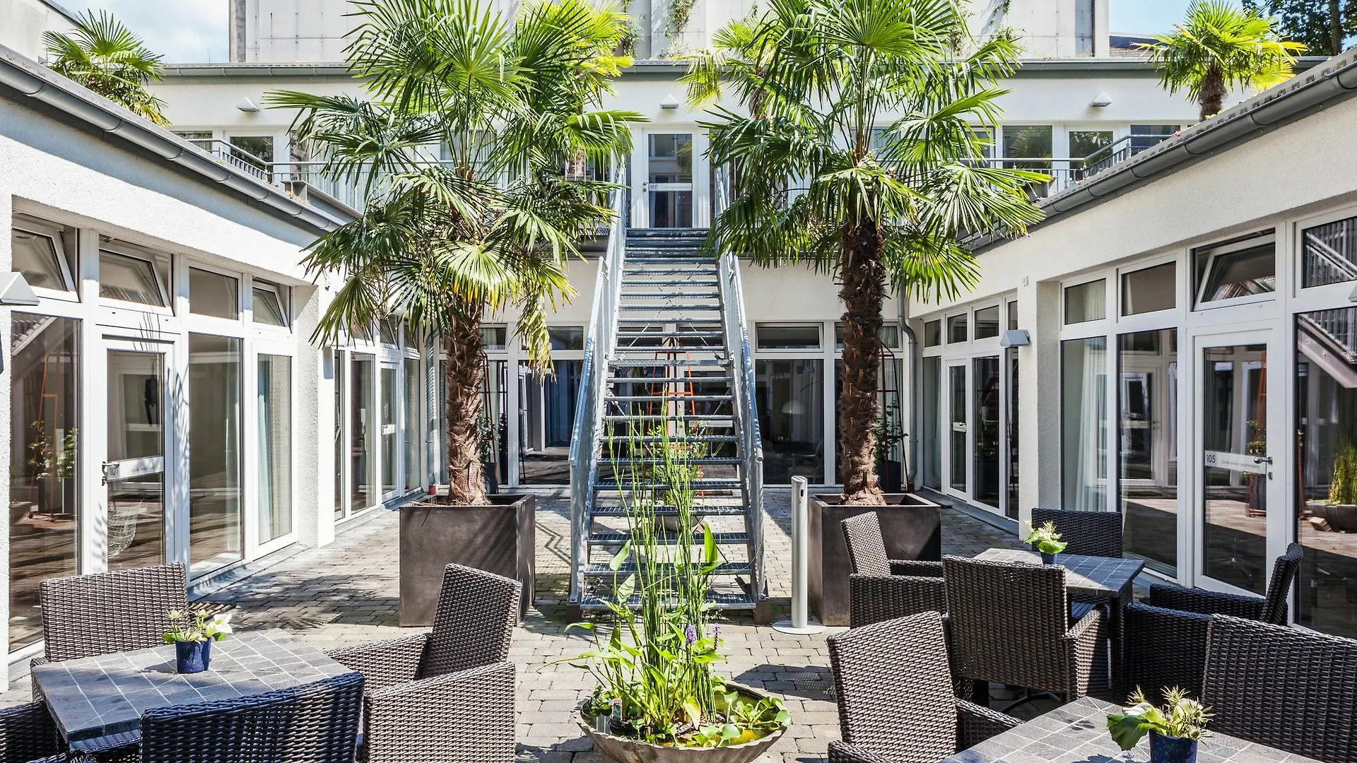 Burns Art & Culture Hotel Düsseldorf