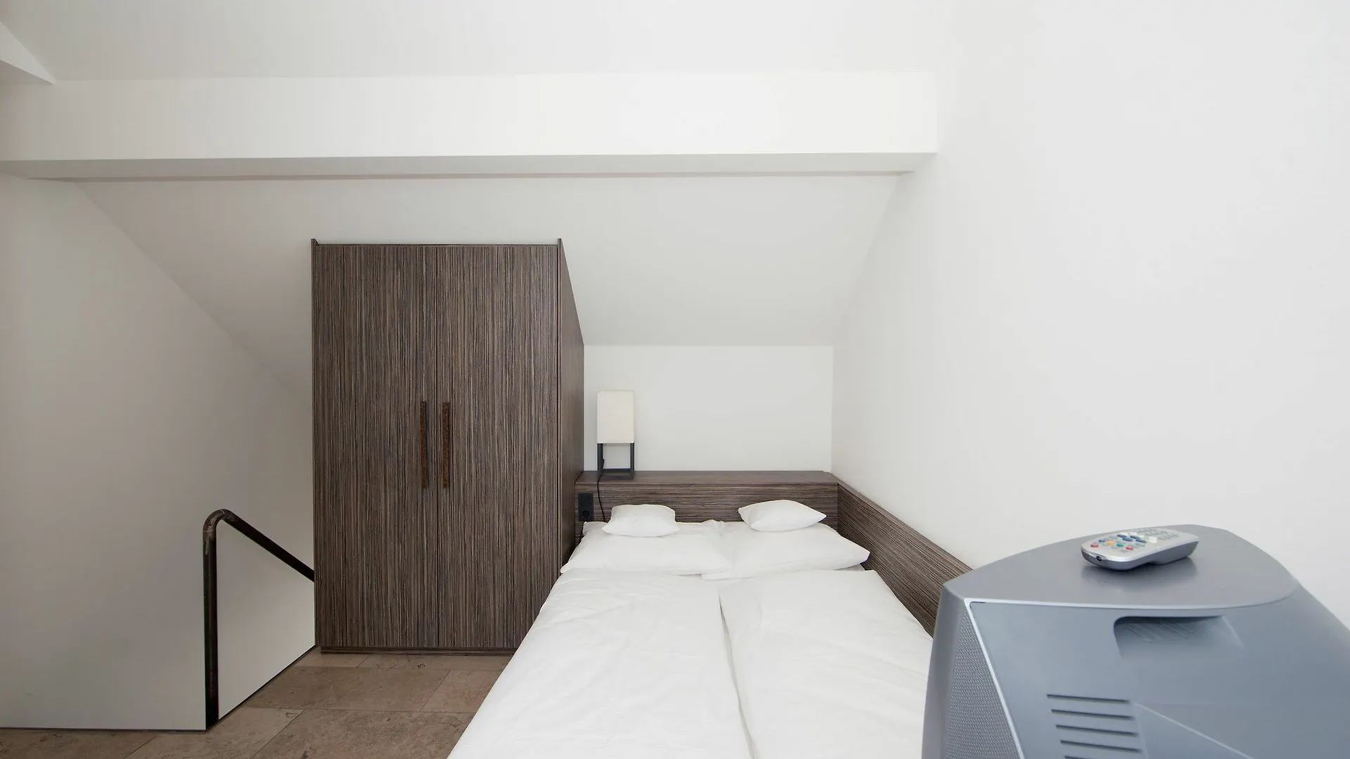 Burns Art & Culture Hotel Düsseldorf 4*,  Tyskland