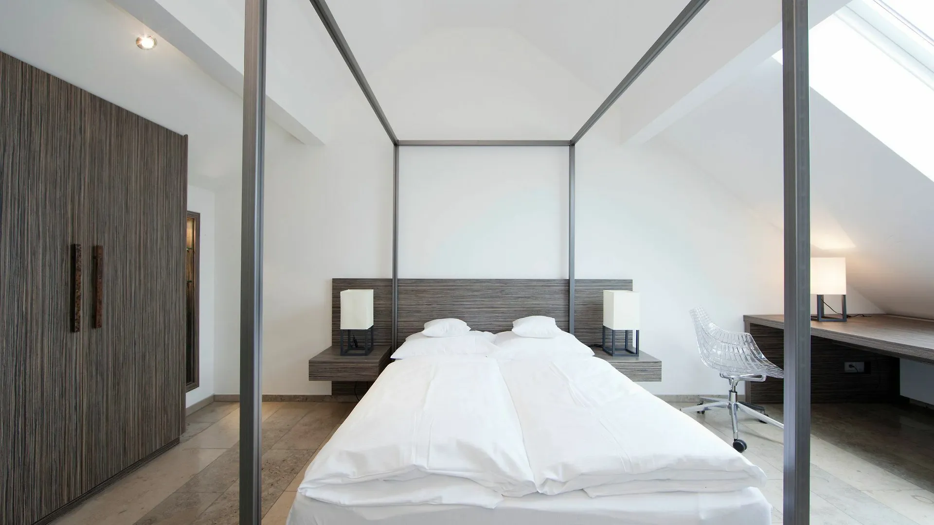 ****  Burns Art & Culture Hotel Düsseldorf Tyskland