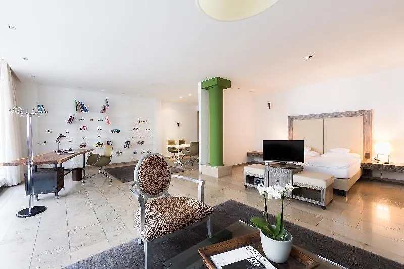 Burns Art & Culture Hotel Düsseldorf